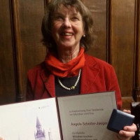 Medaille "München leuchtet" für Angela Scheibe-Jaeger